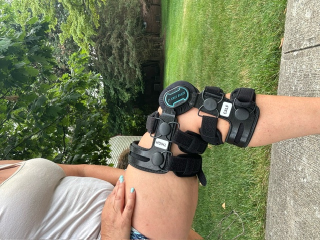 lightweight knee braces for everyday mobility