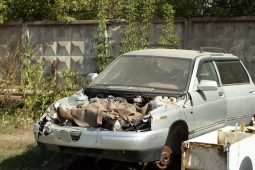 junk car in toronto scrap yard